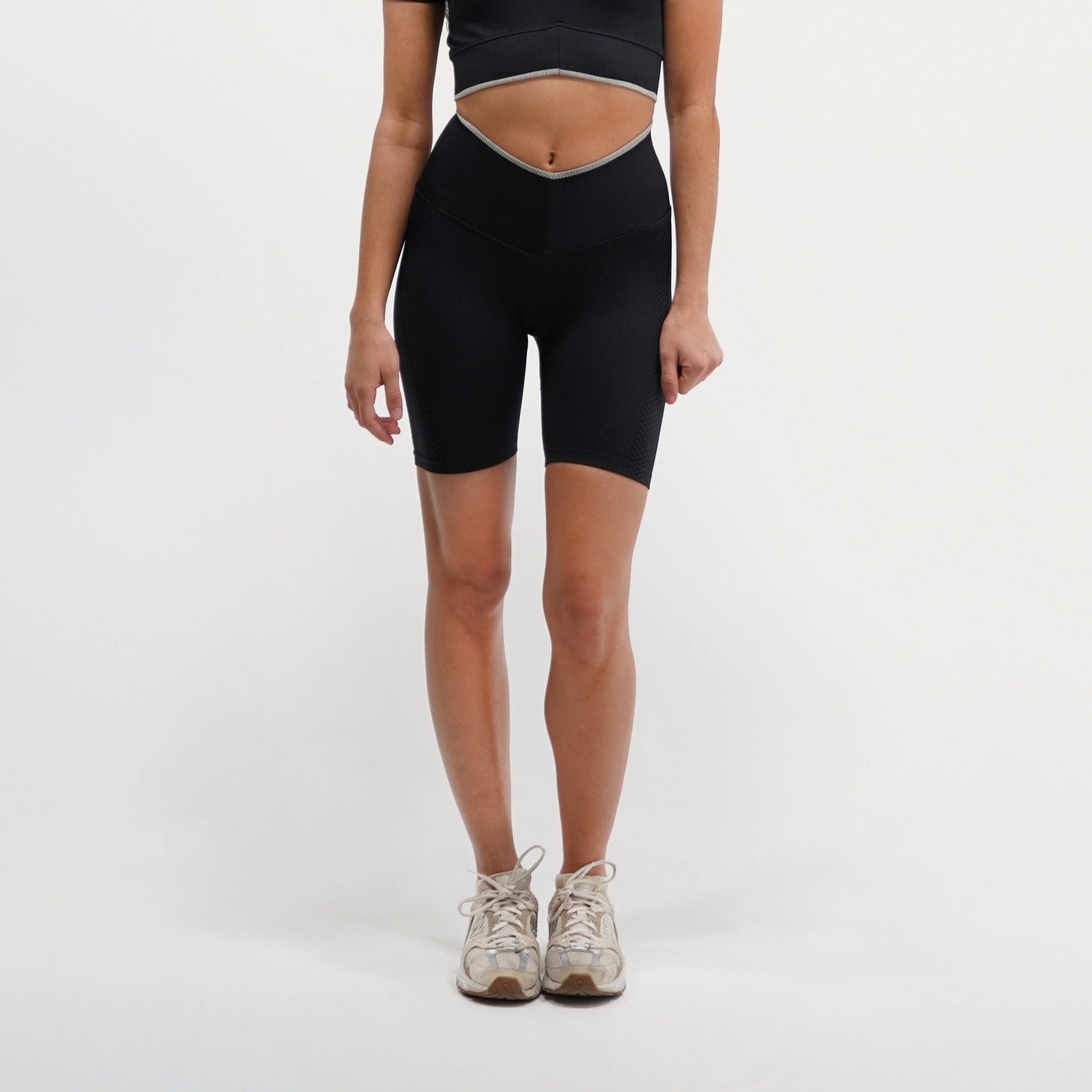 SIGNATURE V BIKE SHORT