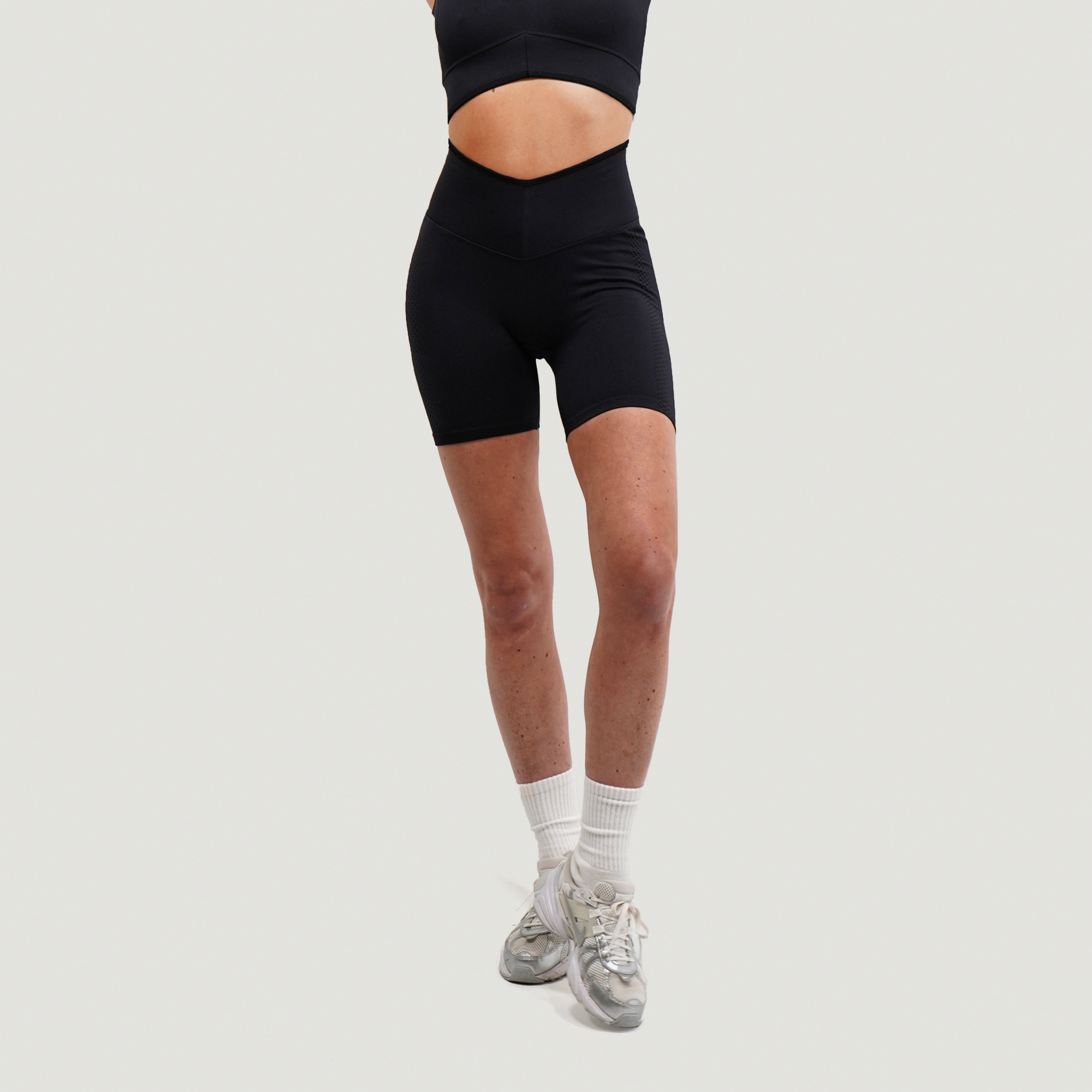 SIGNATURE V BIKE SHORT