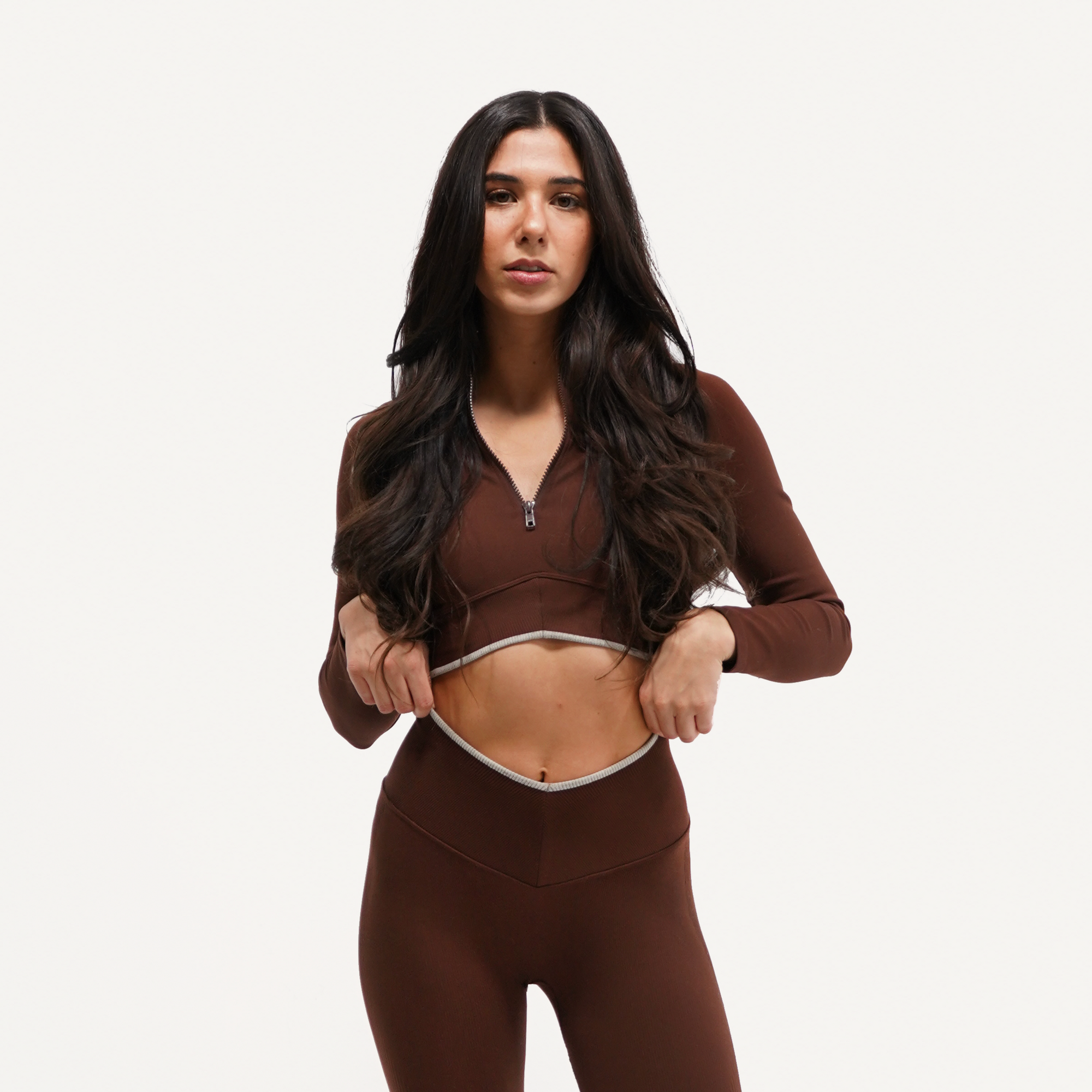 SIGNATURE V LONG SLEEVE TOP