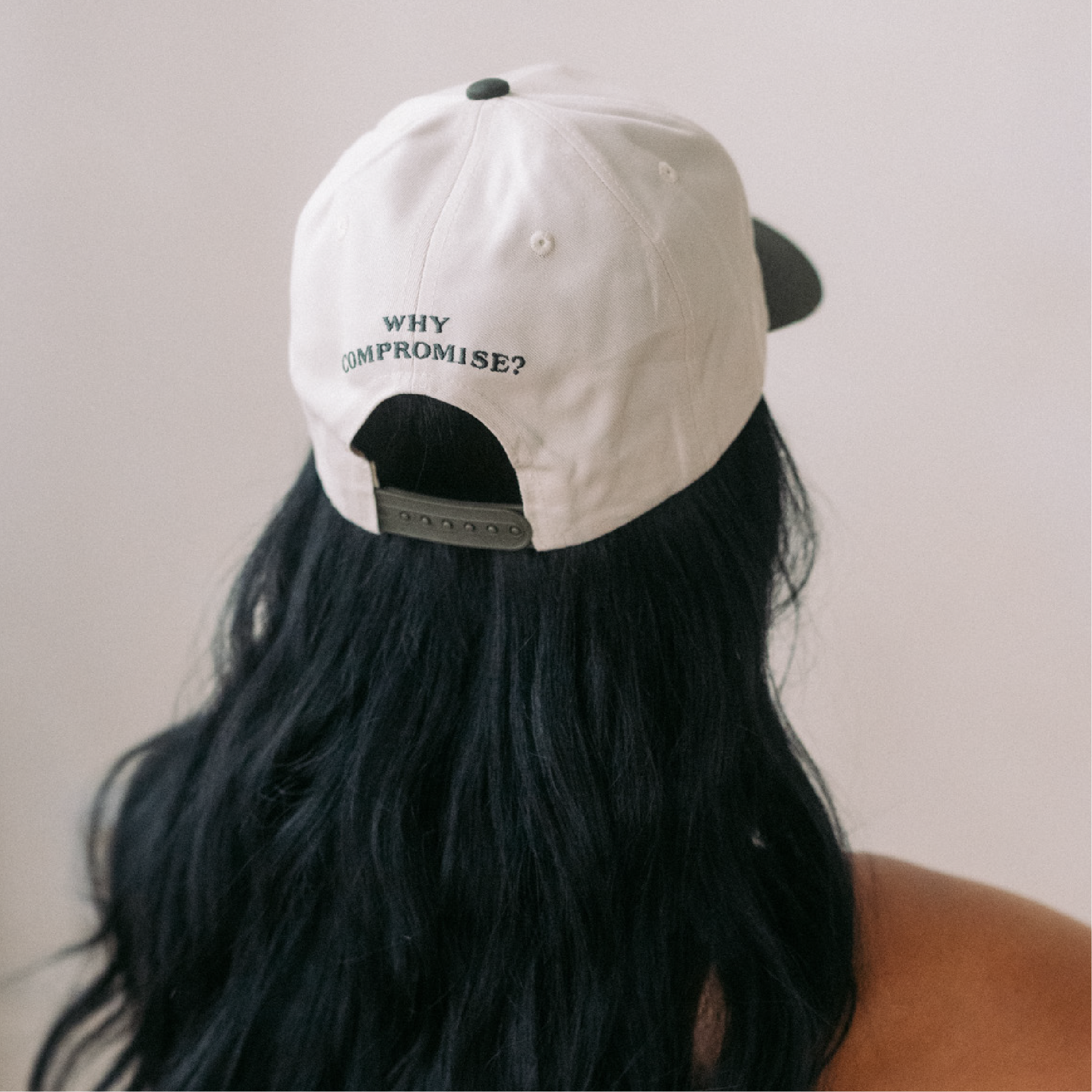 VINTAGE TRUCKER HAT