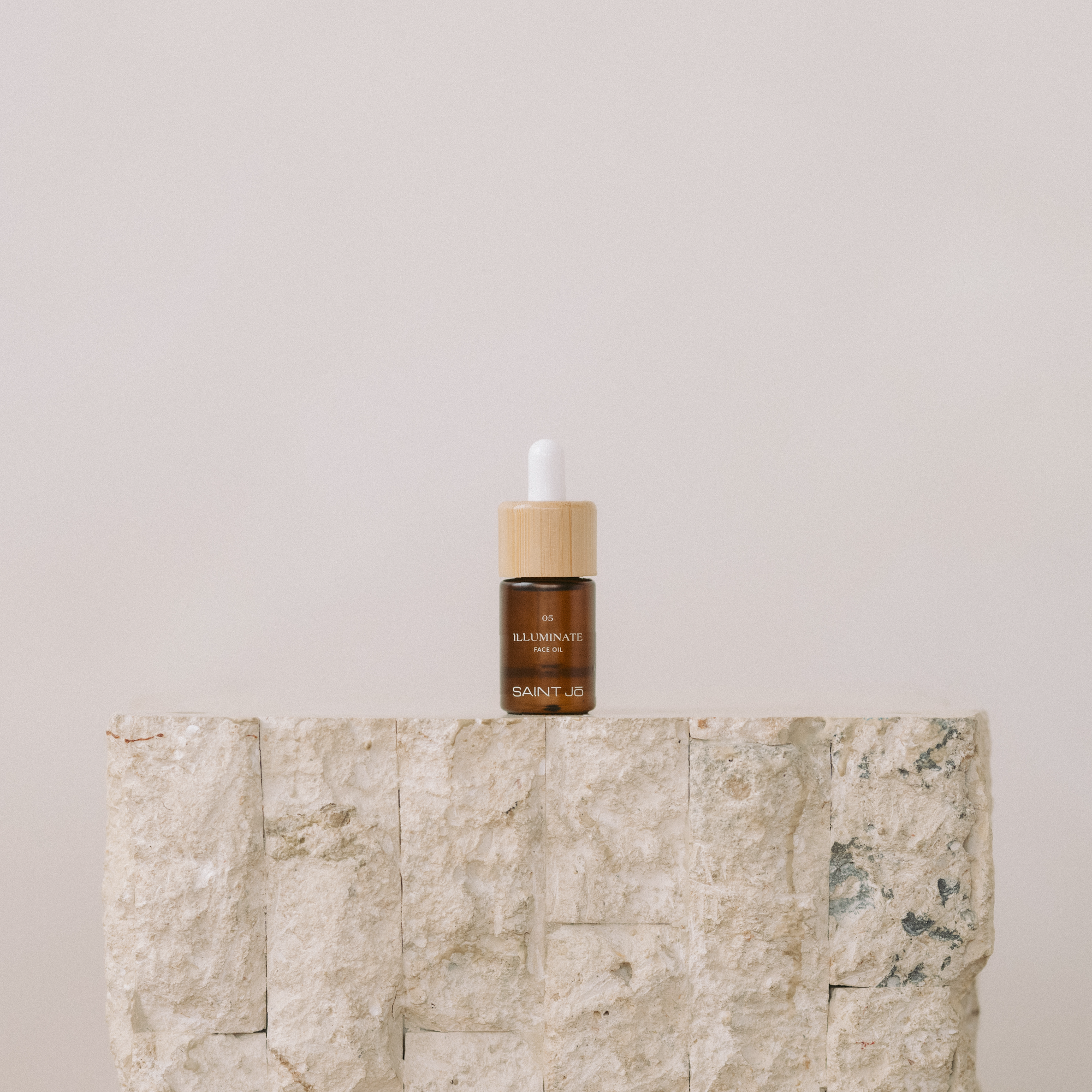 DAILY BRIGHTENING RITUAL