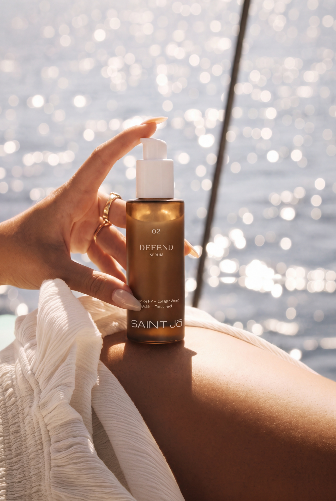 Fine lines, visibly smoother in 3 minutes. Zero Irriation